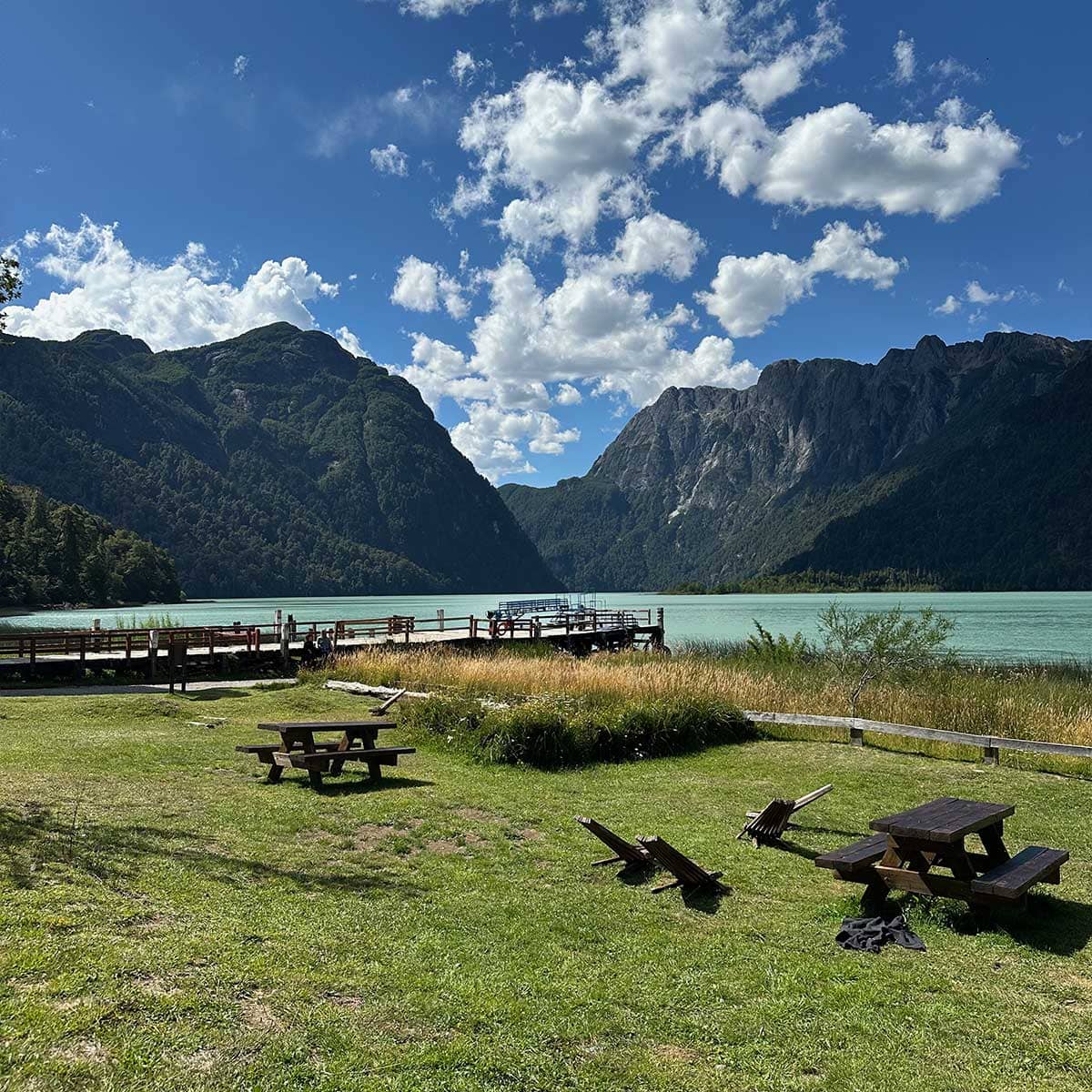 View mountain Lago Frias